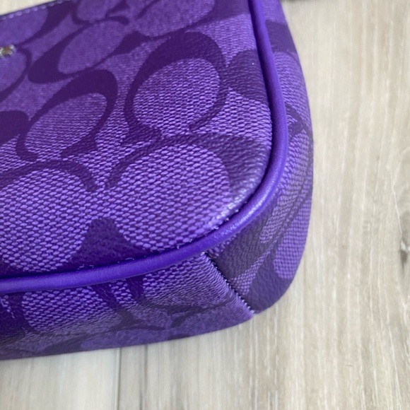 Coach Nolita 19 In Signature Canvas Purple - Picture 6 of 8